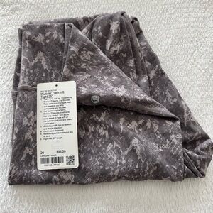 Lululemon Wunder Train Leggings, Size 20